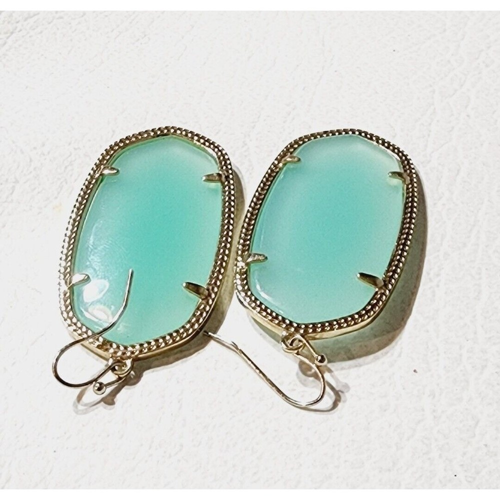 KENDRA SCOTT Danielle Chalcedony Mint Glass Gold Drop Large Earrings - Picture 4 of 7